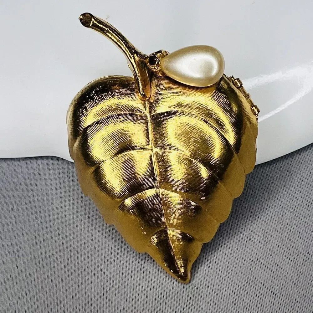 Vintage Avon Solid Dry Perfume Brooch Leaf Shape Faux Pearl Gold Tone